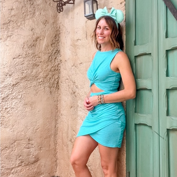 Meet your Posher, Suzanne - Picture 1 of 1